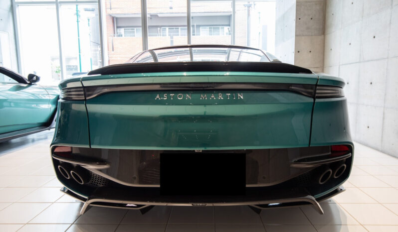 Aston Martin DBS770 Ultimate full