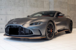 Aston Martin V12 Vantage