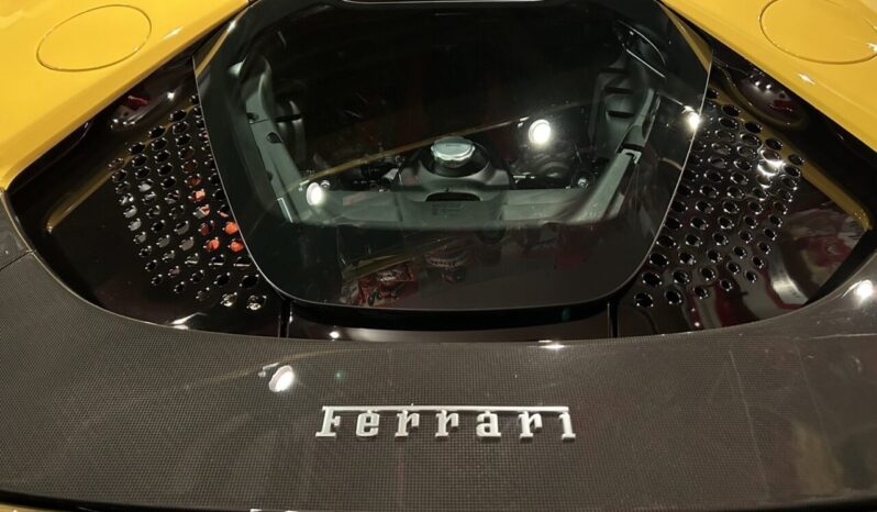 Ferrari SF90 Spider full