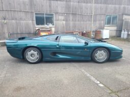 Jaguar XJ220 full