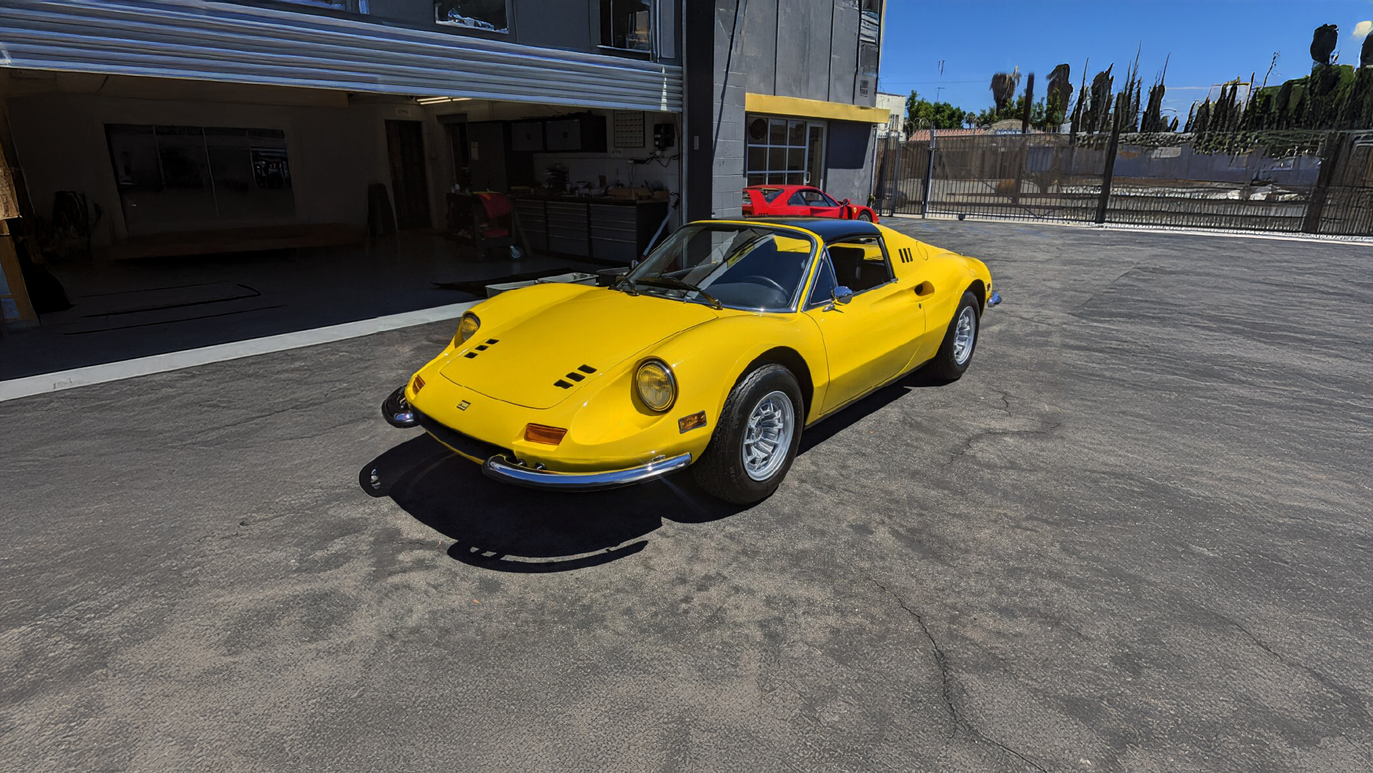 フェラーリ ディーノ 246 GTS チェアーズ＆フレアーズ 1973 | TPE Ltd 