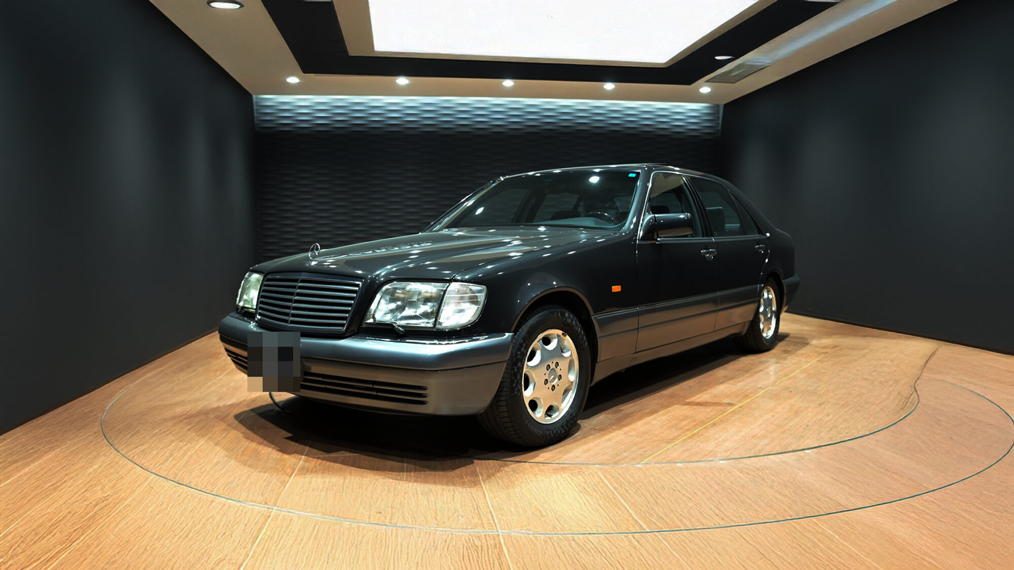 Mercedes-Benz S600L 1995 44,000km