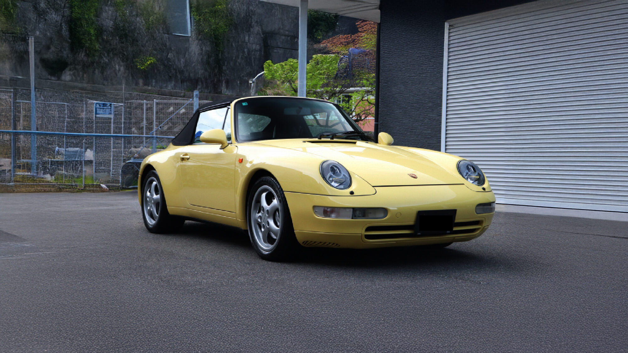 Porsche 911 993 Carrera 4 Cabriolet 1997 66,155km