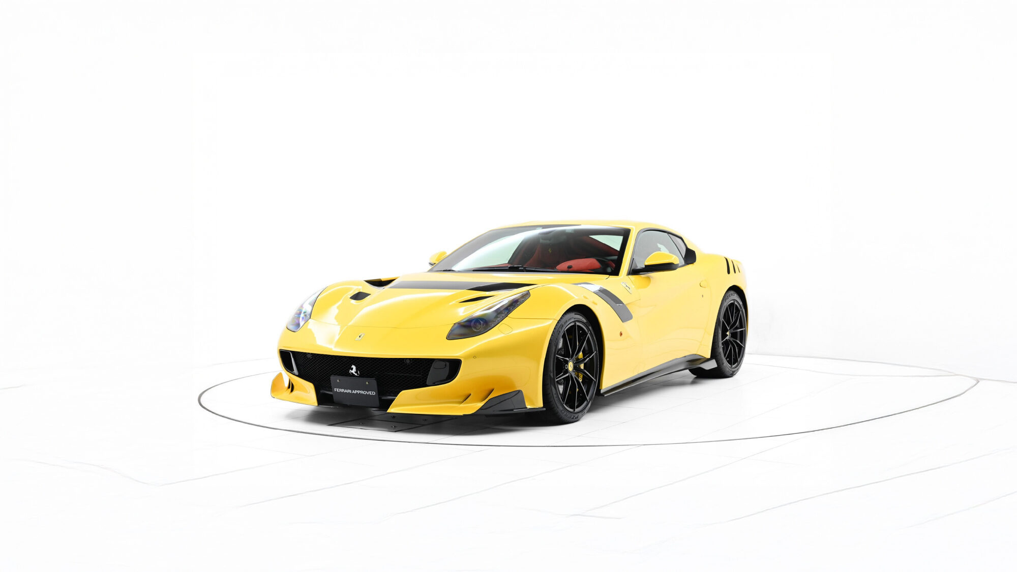 Ferrari F12 TDF 2016 927km