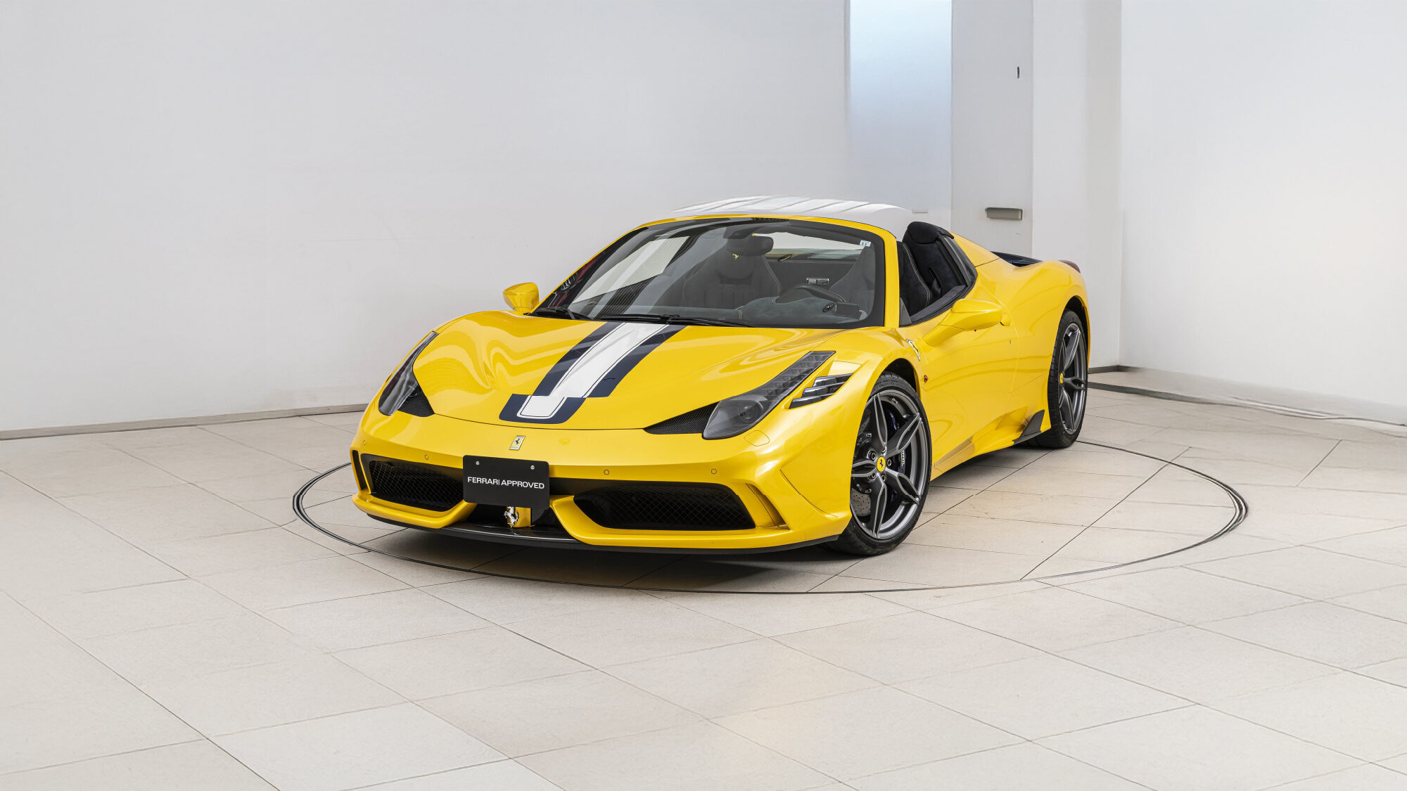 Ferrari 458 Speciale A 2015 9,000km
