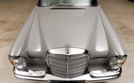 Mercedes-Benz 250 SE Cabriolet