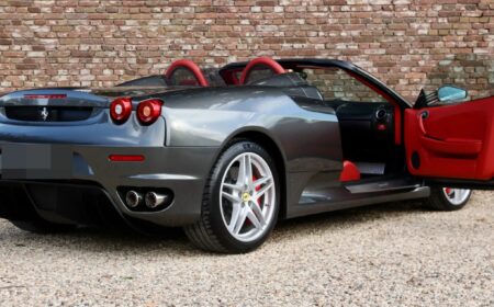 フェラーリ F430 スパイダー F1 2007 64,943km