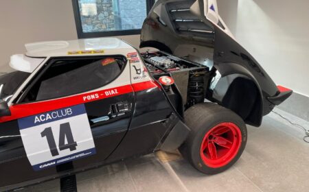 ランチア ストラトス – HAWK Cars製