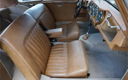 アストン・マーティン DB2 スポーツサルーン 1952 54,000km