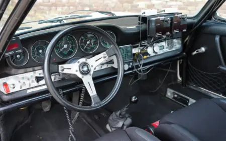 ポルシェ 911 2.0 クーペ「レース/ラリー仕様に改造済み」1965 75,000km