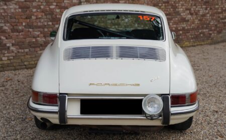 ポルシェ 911 2.0 クーペ「レース/ラリー仕様に改造済み」1965 75,000km