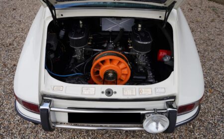 ポルシェ 911 2.0 クーペ「レース/ラリー仕様に改造済み」1965 75,000km