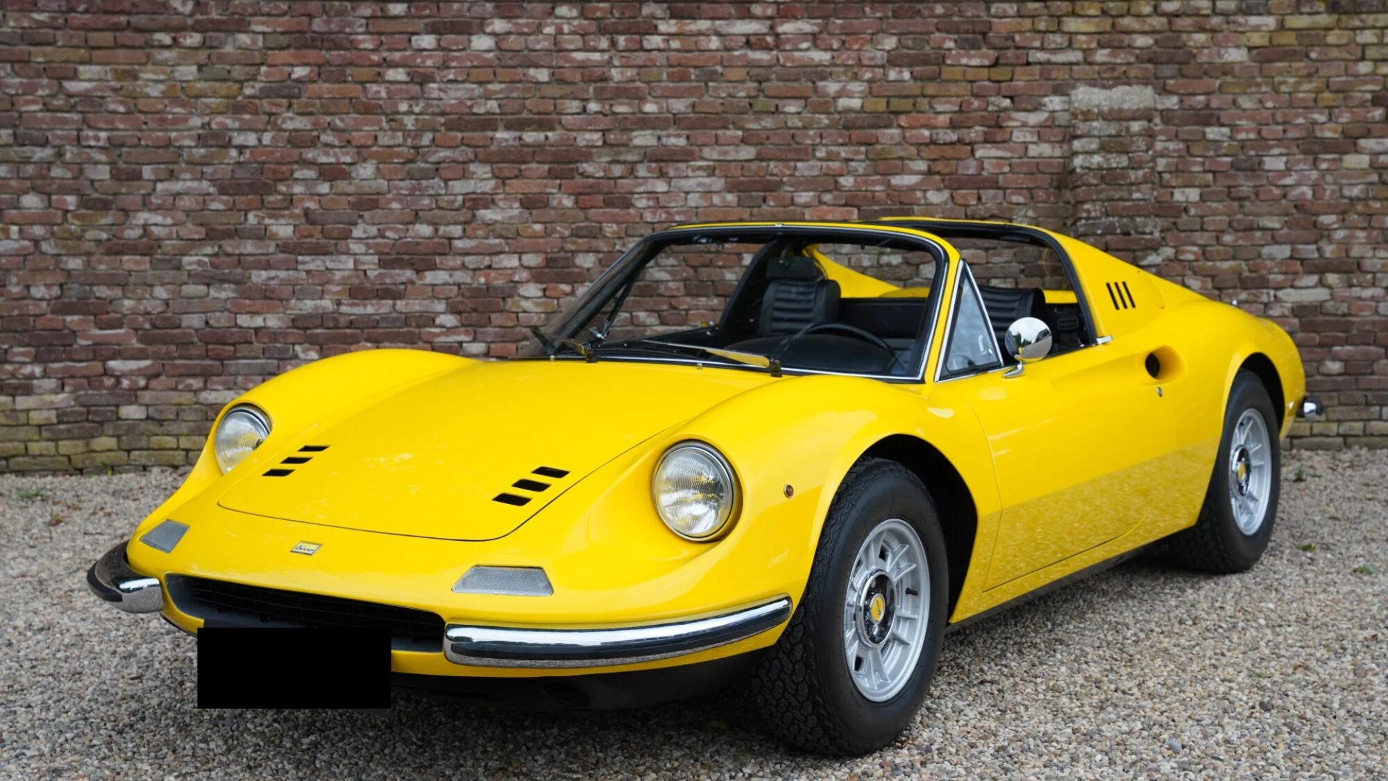 フェラーリ 246 ディーノ GTS 「ヨーロッパ向けデリバリー401台のうちの1台」52,601km