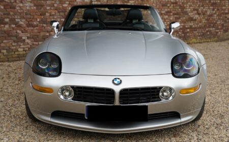 BMW Z8 ロードスター「ワンオーナー」2000 90,486km