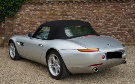 BMW Z8 ロードスター 2000 90,468km