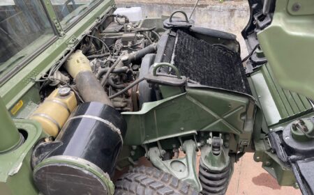 ハンヴィー AM ジェネラル M1025