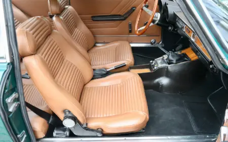 アルファロメオ 2000 GTV ベルトーネ 1973 7,888km