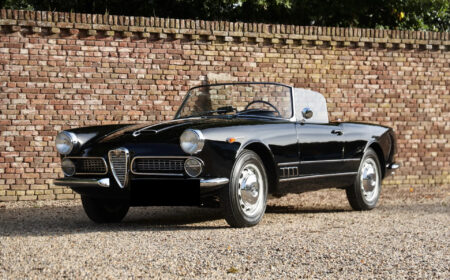 アルファロメオ 2000 ツーリング スパイダー 1961 126,074km