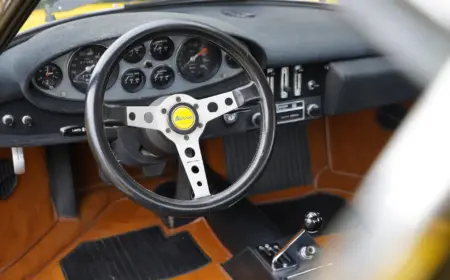 フェラーリ 246 GT ディーノ Eシリーズ 1971 21,342km