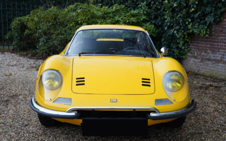 フェラーリ 246 GT ディーノ Eシリーズ 1971 21,342km