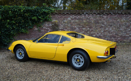 フェラーリ 246 GT ディーノ Eシリーズ 1971 21,342km