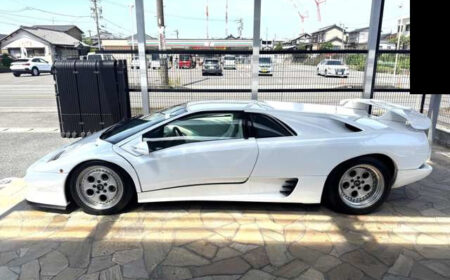 Lamborghini Diablo 1993 33,000km