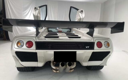 Lamborghini Diablo VT 1993 23,000km