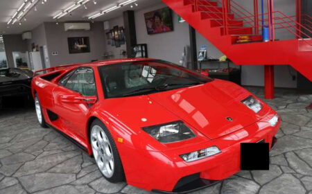 Lamborghini Diablo 6.0VT 2002 3,311km