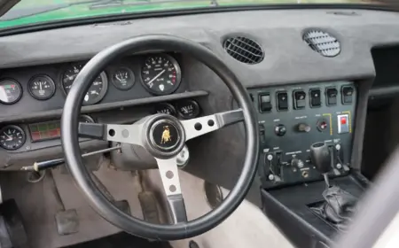 ランボルギーニ ハラマ S クーペ 1972 53,894m