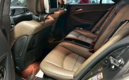 Mercedes-Benz CLS 555 AMG 2005 IWC Special Model 4,800km