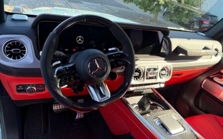 メルセデス･ベンツ G63 AMG V8 2025