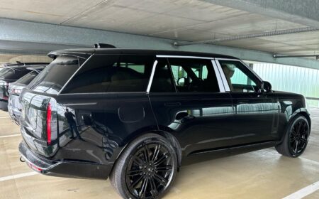 レンジローバー P530 LWB オートバイオグラフィー 新車 2025