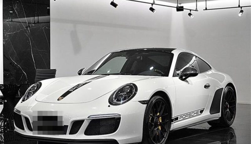 Porsche 911 Carrera GTS 2019 16,000km