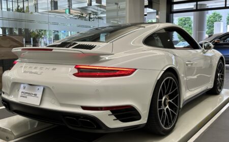 Porsche 911 Turbo S 2017 37,000km