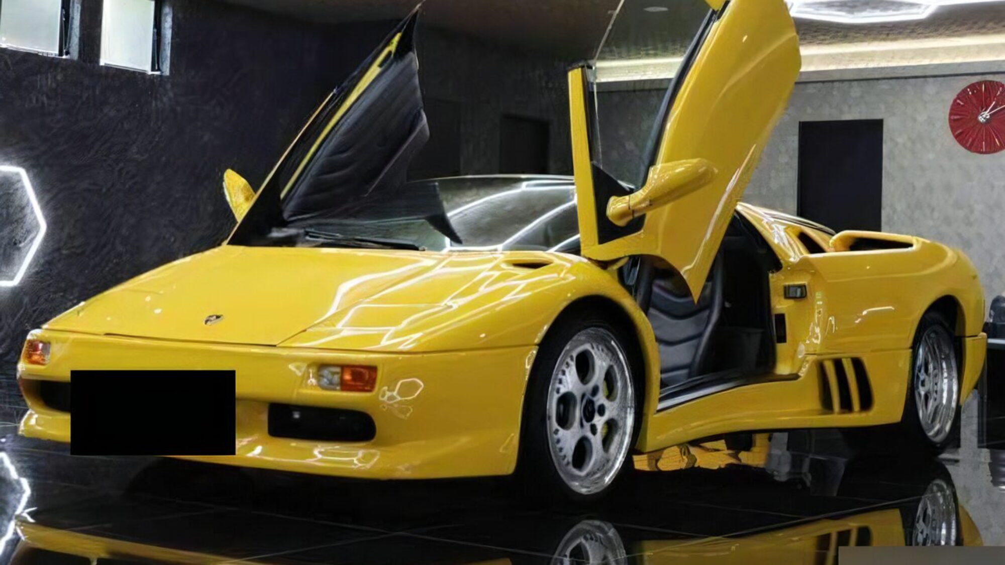 Lamborghini Diablo VT 1998 21,000km