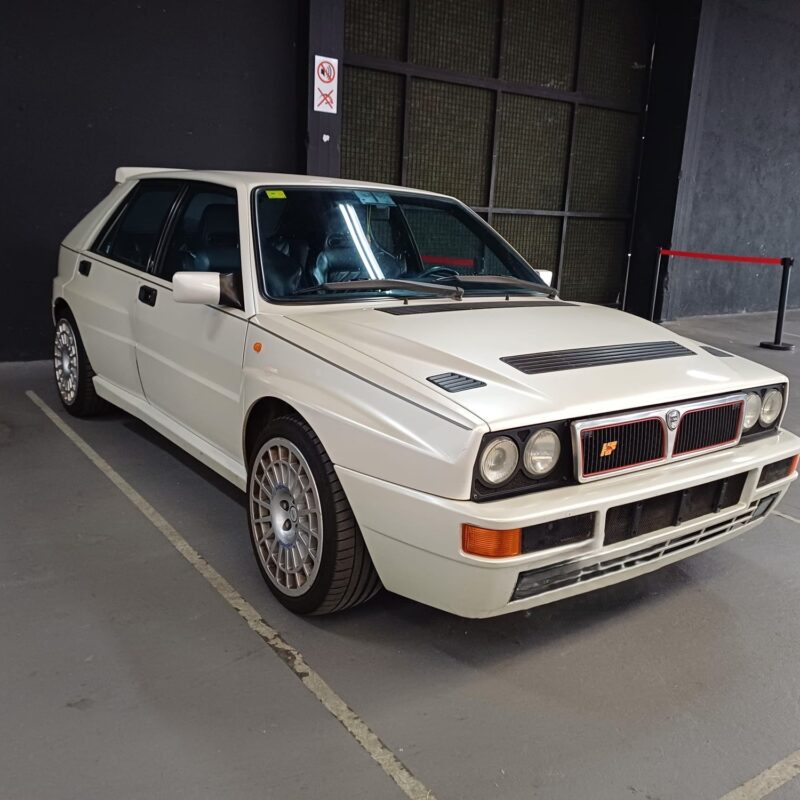 ランチア デルタ ビアンコ･ペルラート