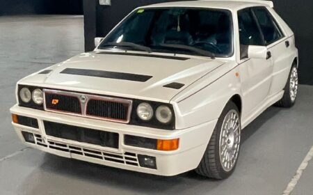 ランチア デルタ ビアンコ･ペルラート