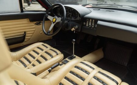 フェラーリ ディーノ 246 GT 1971 11,500km