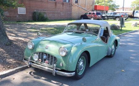 トライアンフ TR3 スモールマウス 1956