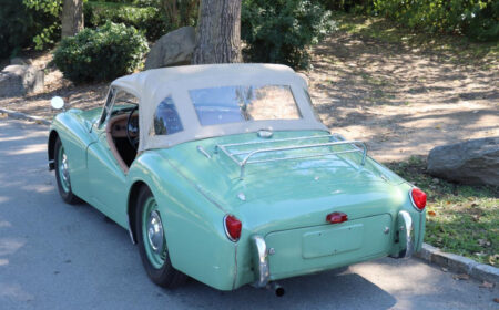 トライアンフ TR3 スモールマウス 1956