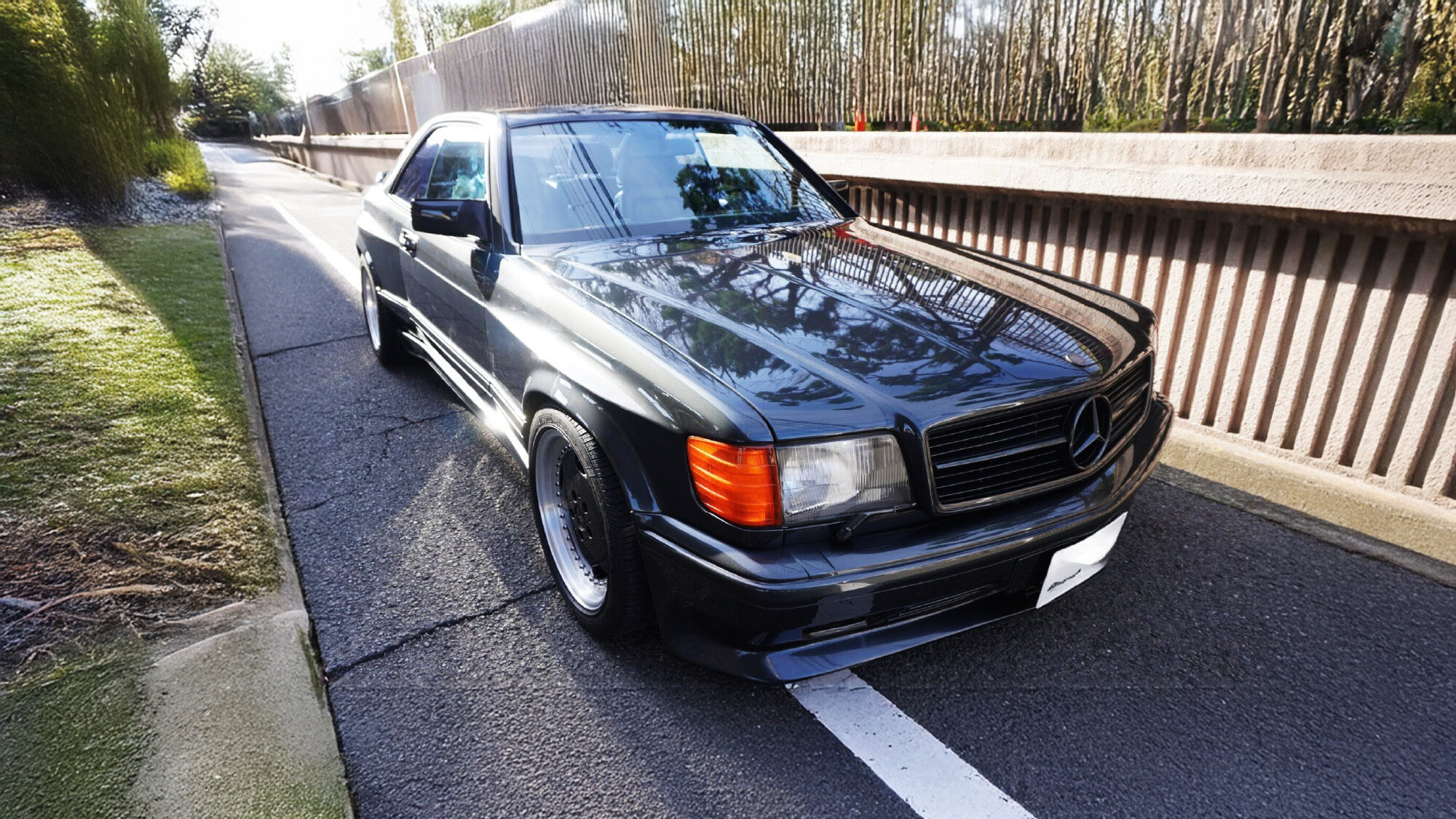 Mercedes-Benz 560SEC 6.0 AMG Widebody