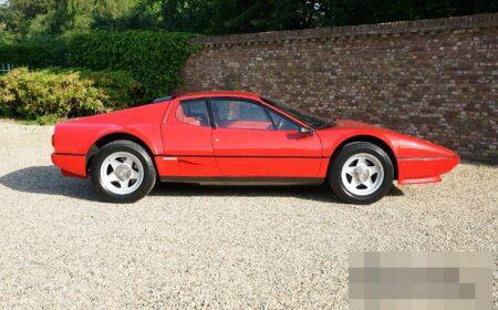 フェラーリ 512 BBi 1983 14,917km