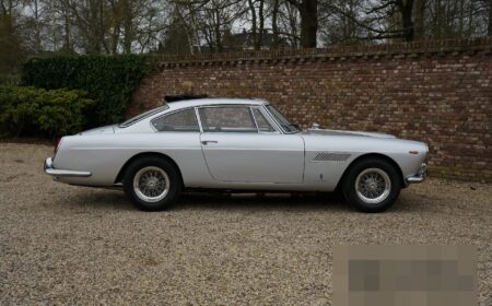 フェラーリ 250 GTE シリーズ 3 1964 16,839km