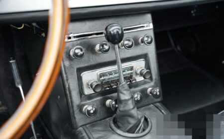 フェラーリ 250 GTE シリーズ 3 1964 16,839km