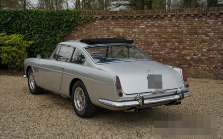 フェラーリ 250 GTE シリーズ 3 1964 16,839km