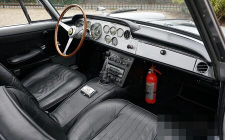 フェラーリ 250 GTE シリーズ 3 1964 16,839km