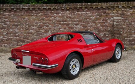 フェラーリ 246 GTS ディーノ “マッチングナンバー” 81,254km 1973