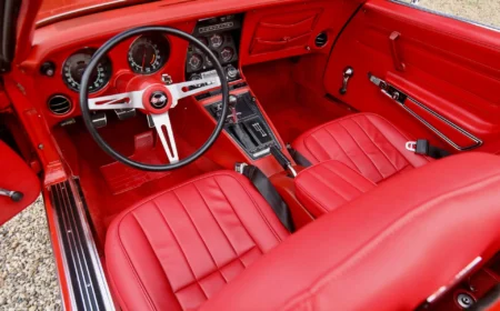 シボレー コルベット C3 コンバーチブル “レストア済みコンディション” 97,703km 1970