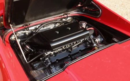 フェラーリ 246 GTS ディーノ 67,378km 1974