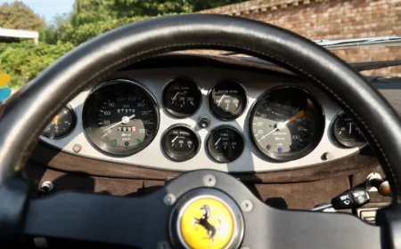 フェラーリ 246 GTS ディーノ 67,378km 1974